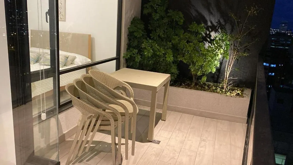 Luxury Stadia, In Prime Area Quito Apartment