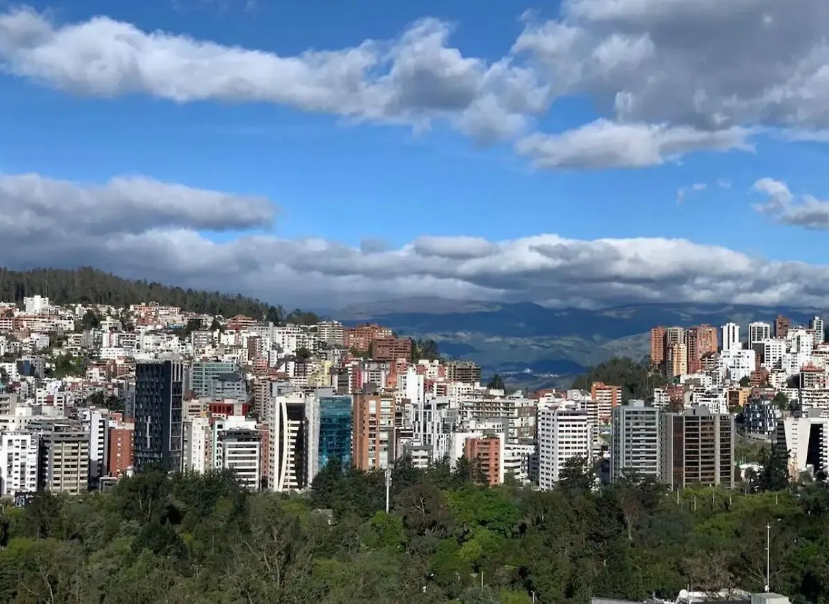 Apartment Luxury Stadia, In Prime Area Quito Ecuador